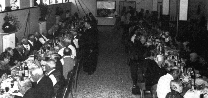 fotografia di pagina 102 